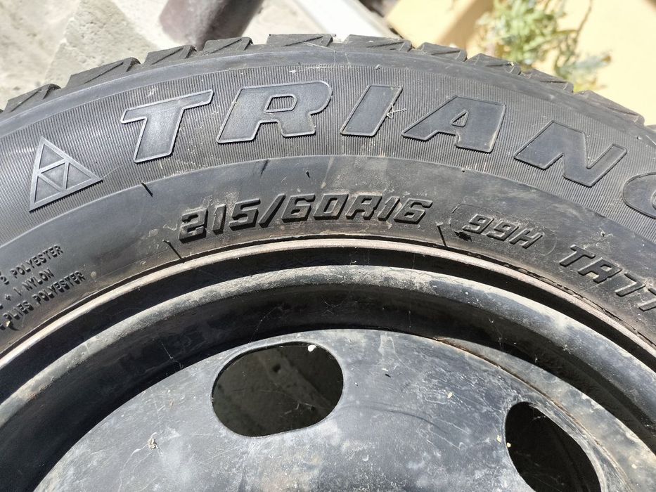 Зимова резина Triangle на Citroën