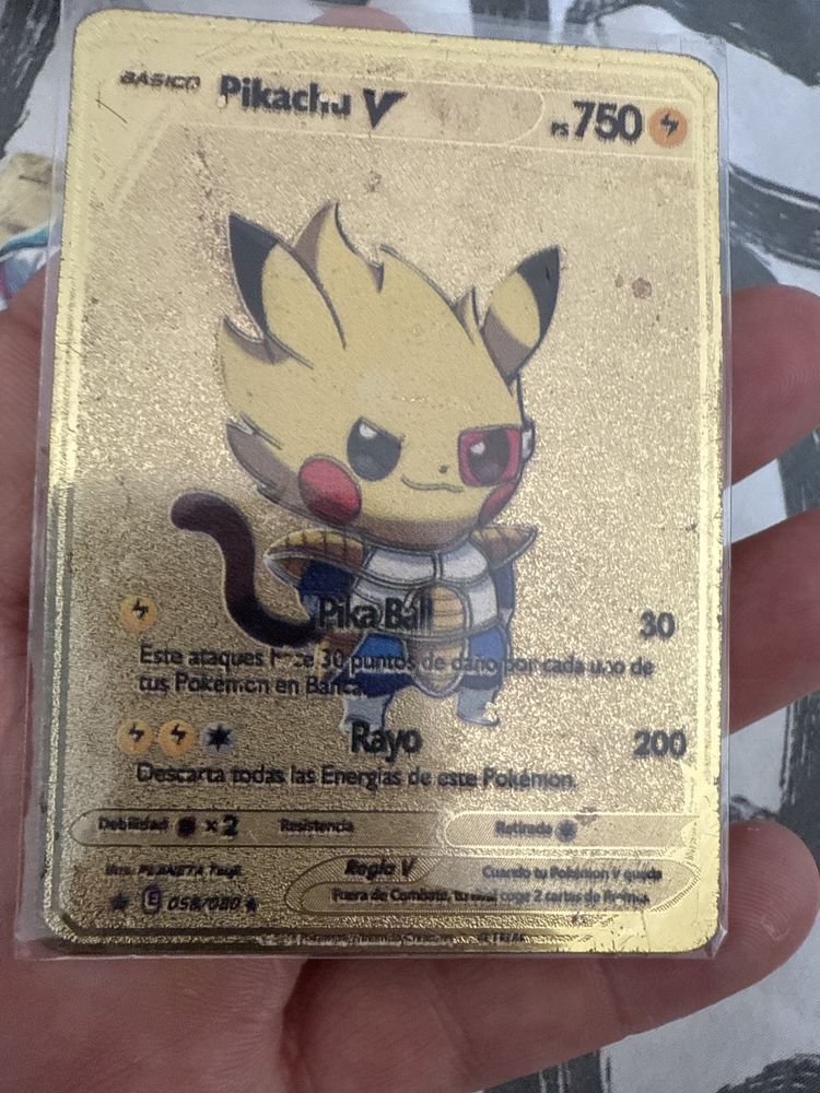 Carta em metal do pokemon