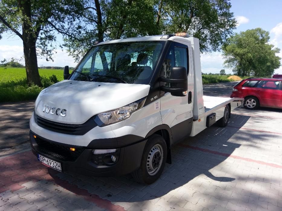 Autolaweta laweta holowanie POMOC drogowa transport Wynajem Usługi 399