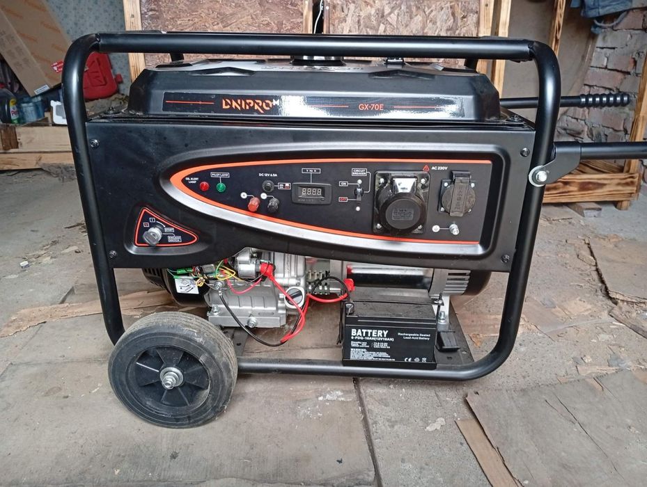 Генератор DNIPRO M  7кВт з мідною обмоткою