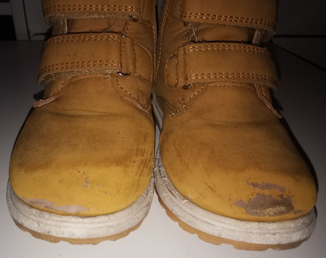 Trzewiki buty na jesień rozm. 27 na dwór, zniszczone