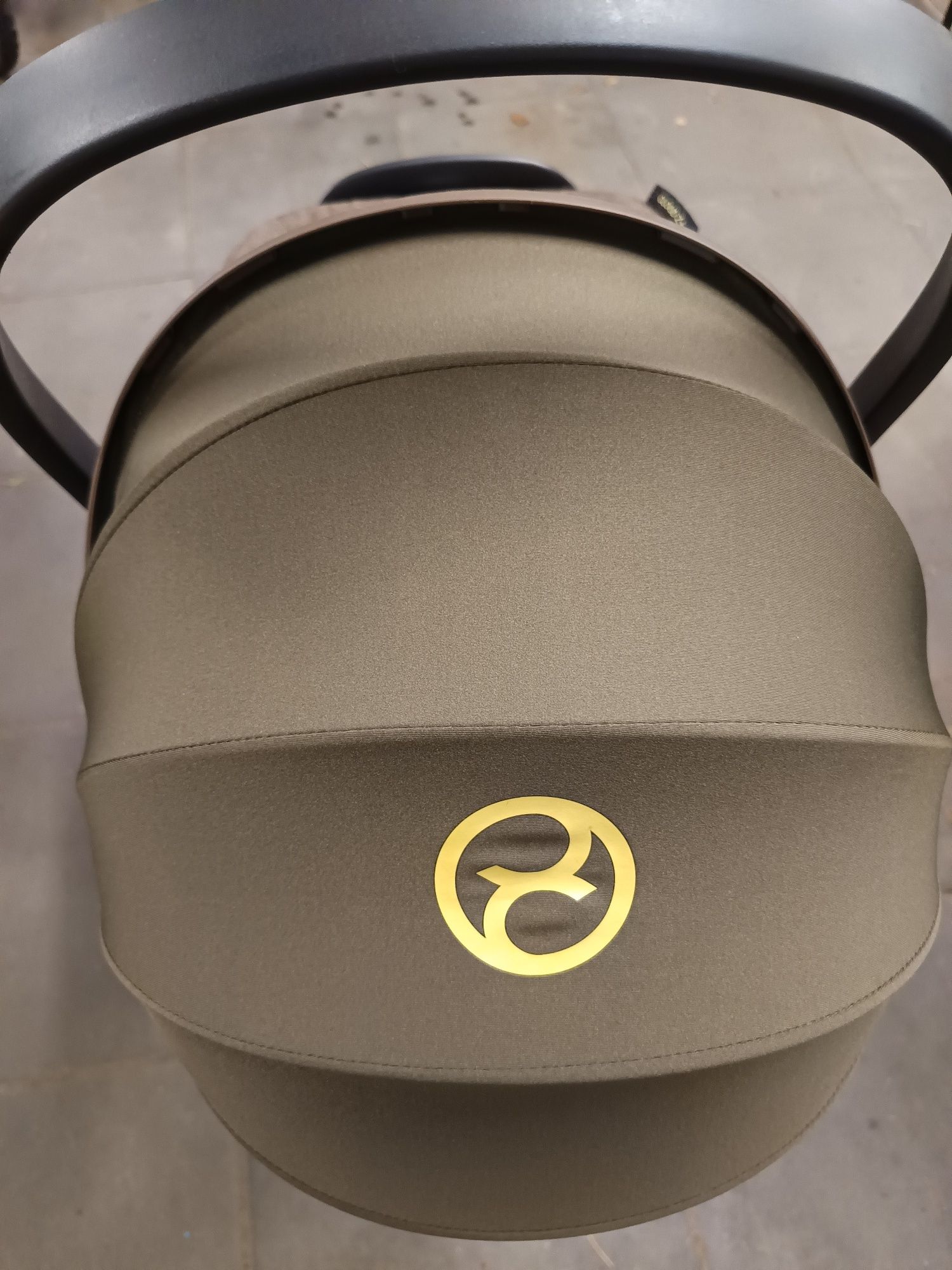 Cybex Cloud Z i-Size z bazą, obracany, jak nowy, nosidełko, śpiworek