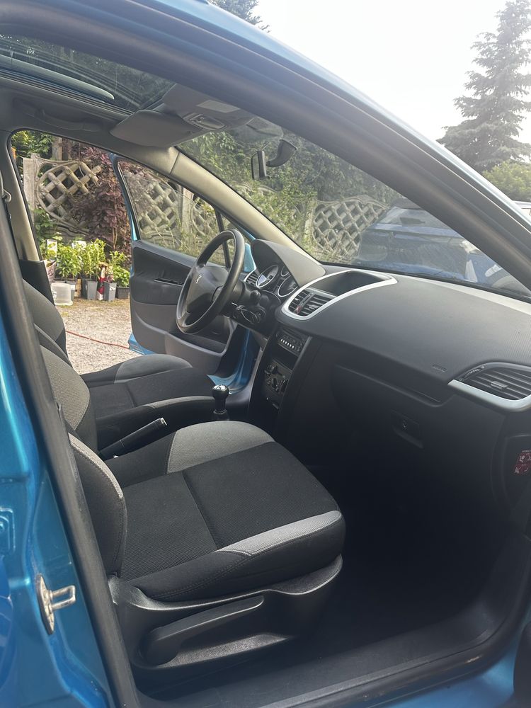 Peugeot 207 sw 1.4 vti
