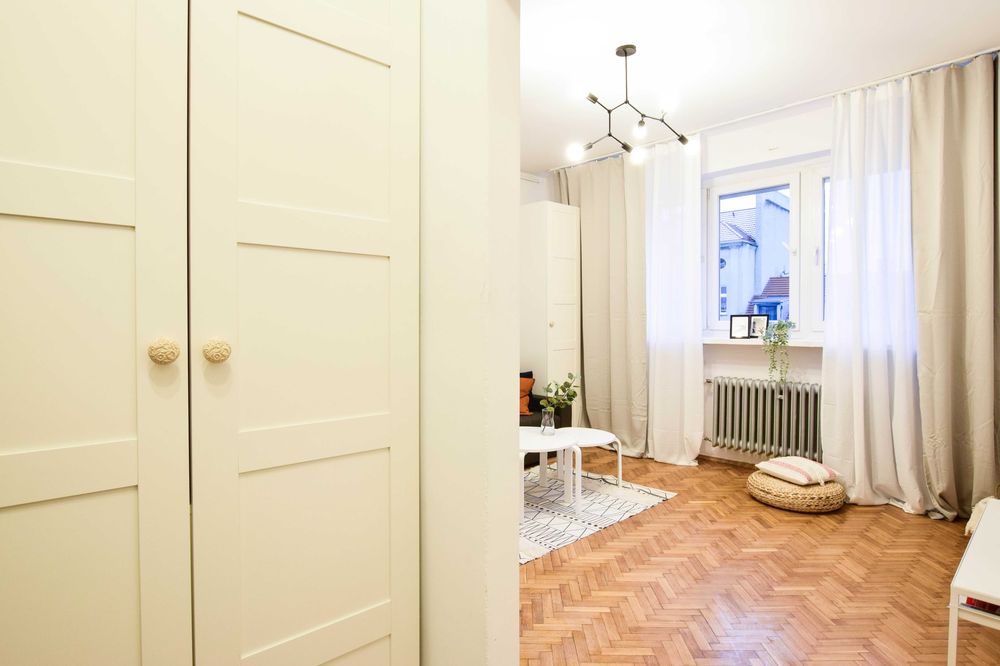 Przy Galerii Dominikańskiej | 34 mkw. | osobna kuchnia | kawalerka