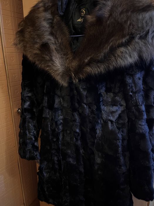 Шуба норкова (шматочки) з капюшоном