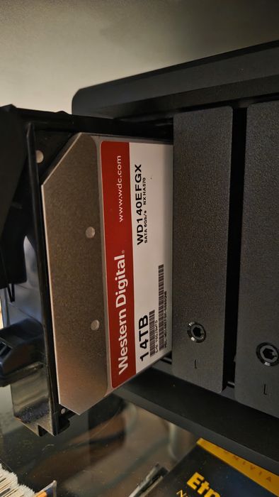 Synology NAS DS918+ WD RED 28 TB