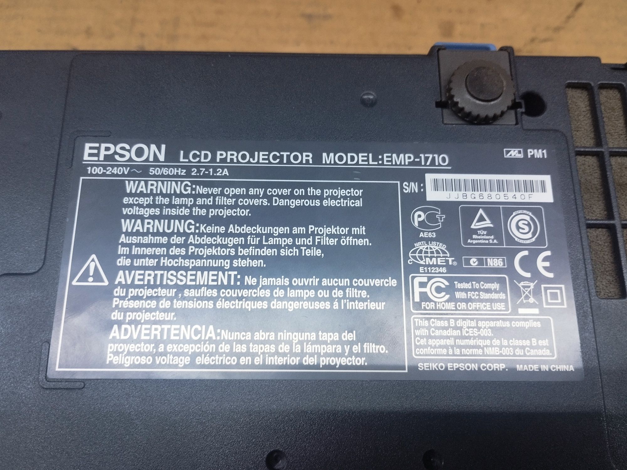 Projektor Epson EMP-1710