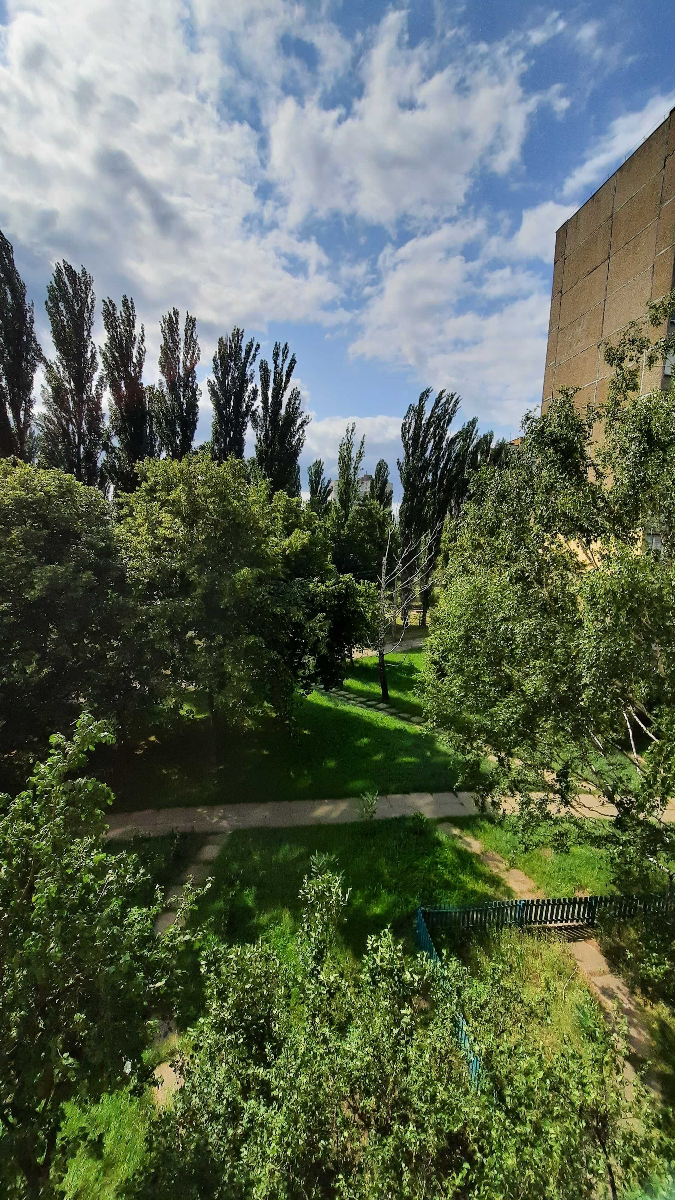 Продається 3-К квартира, по просп. В.Порика 11-А (Виноградар)