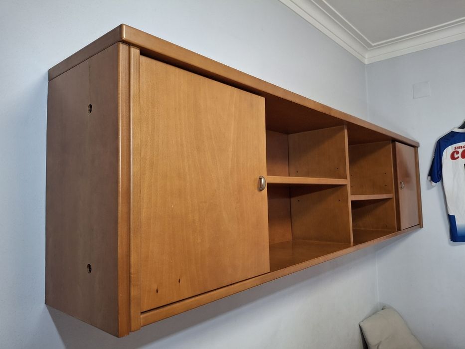 Movel de parede com gavetas de cerejeira
