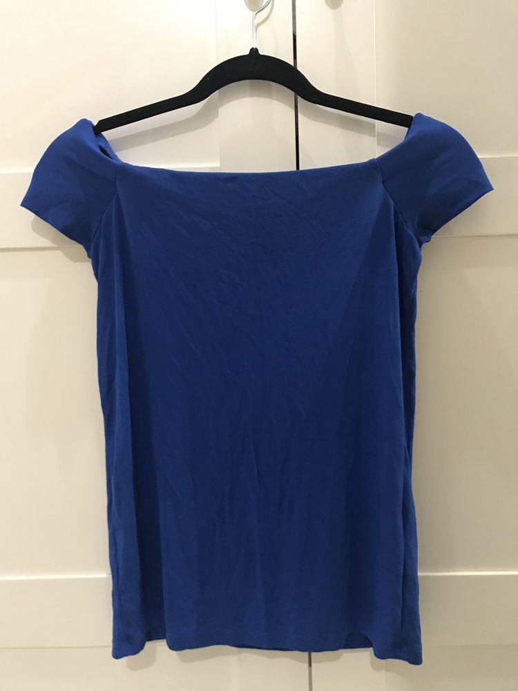 Massimo duti. Bluzka z opuszczanymi rękawkami