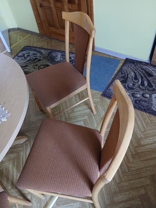 Kultowe krzesła z miodowych lat 6 sztuk