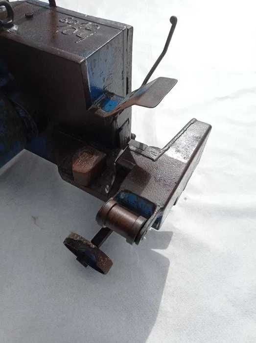 Máquina cortar ferro trifásica - Usado