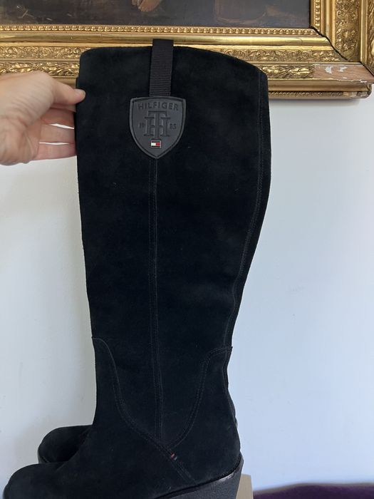 Tommy Hilfiger 40 zamszowe skórzane koturny kozaki czarne niwe