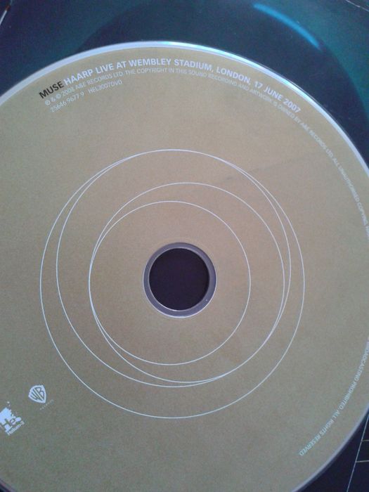 MUSE - Hullabaloo / Haarp Live at Wembley Stadium