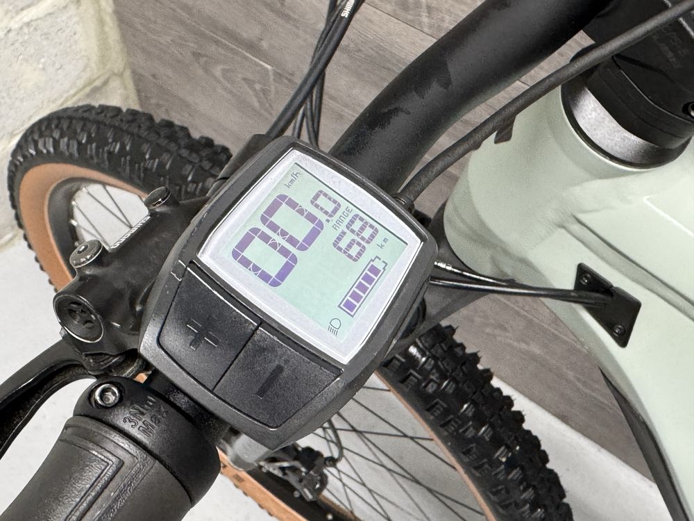 Гірський електровелосипед Cube (рама L колеса 29) BOSCH , SRAM