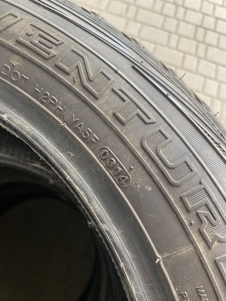 Літня резина 235/55 R-18 Kumho