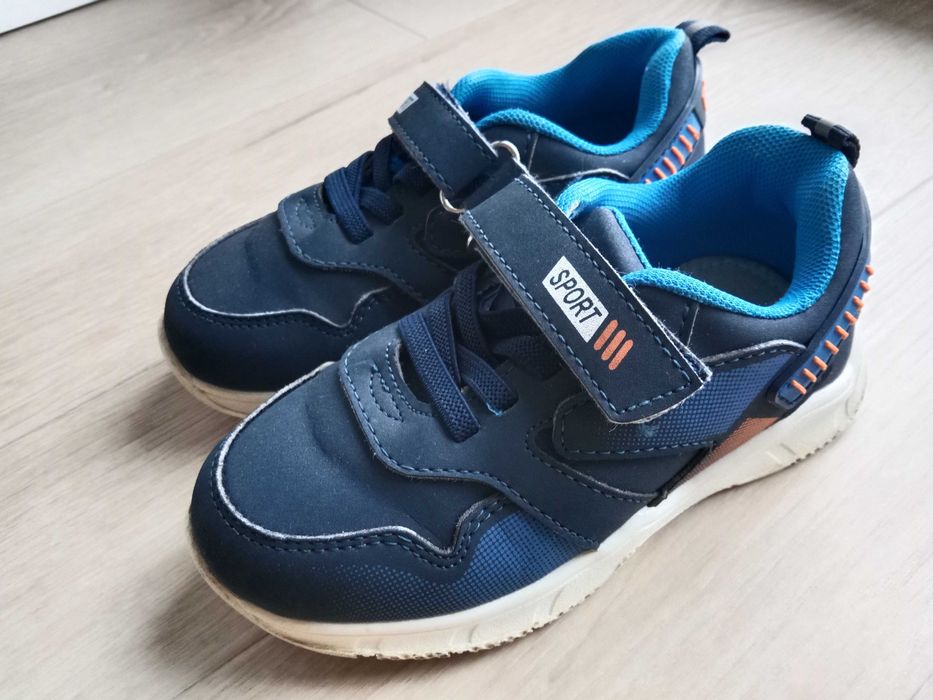 Дитячі шкіряні кросівки Weestep