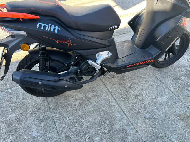 Scooter mitt como nova