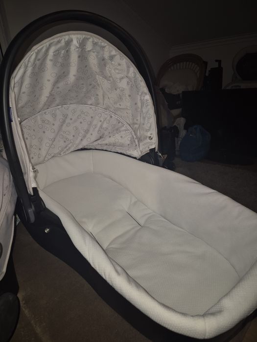 Carrinho de bebé Trio Sprint,  CHICCO bege claro liso