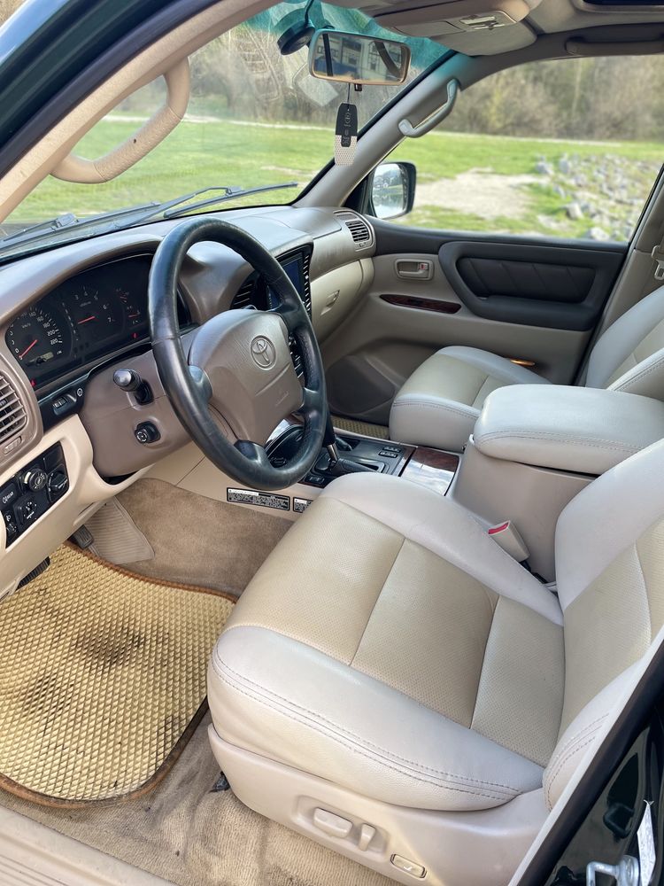 Продам Toyota Land Cruiser 4.7 газ/бензин