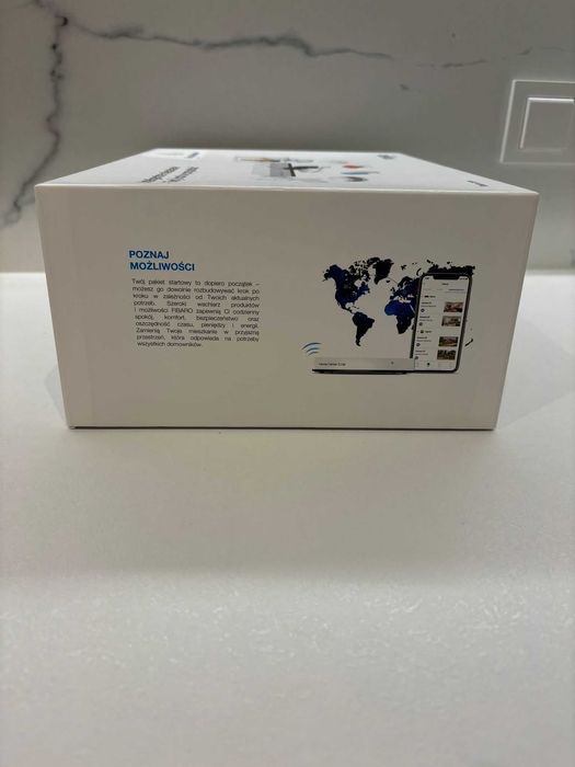 Fibaro Smart Home – Home Center 3 Lite + Akcesoria - nowy