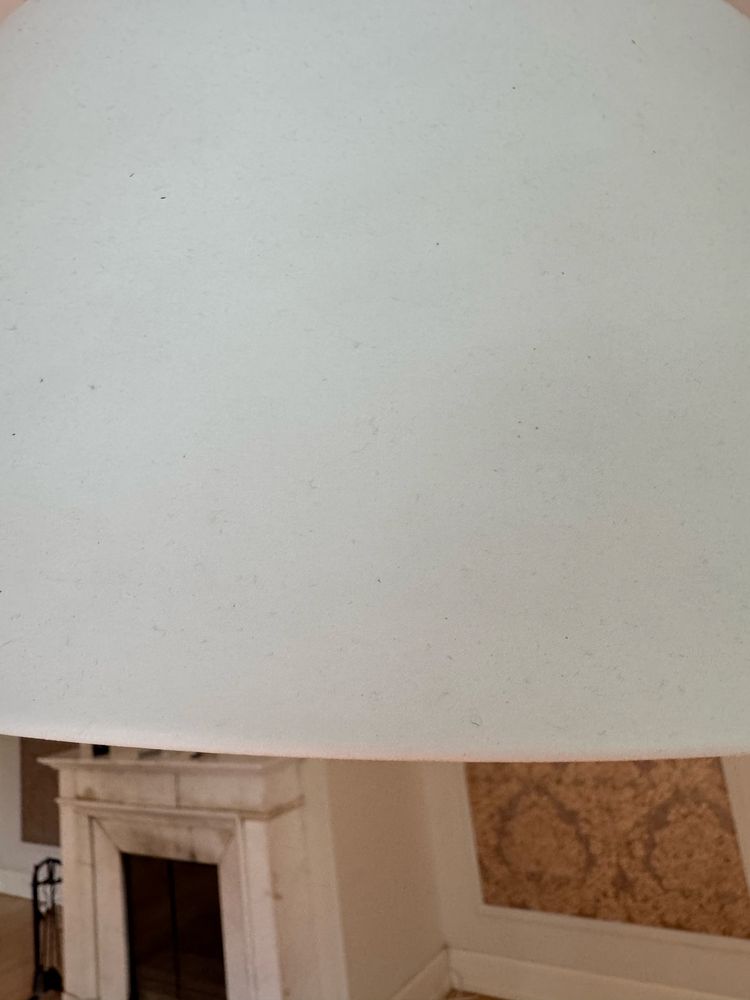 Dwie nowoczesnye lampy