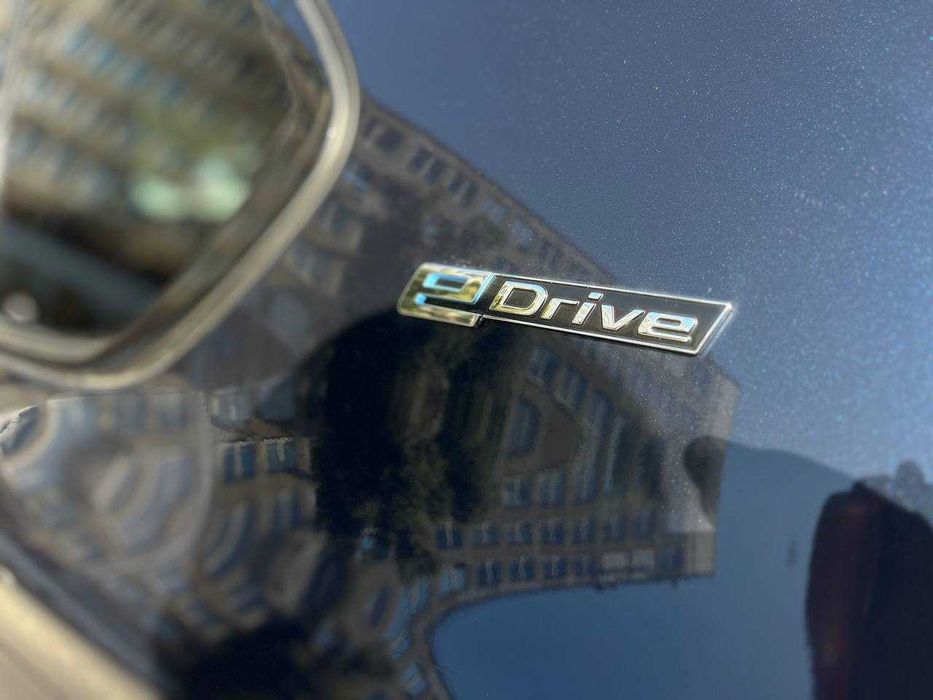 BMW X5 2016 Гибрид 2,0 бензин