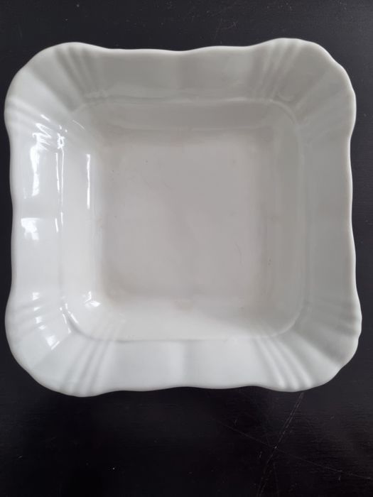 Biala porcelanowa miska Frank Prause