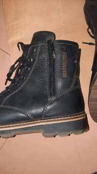 Продам мужские зимние ботинки Belavas 43 размер