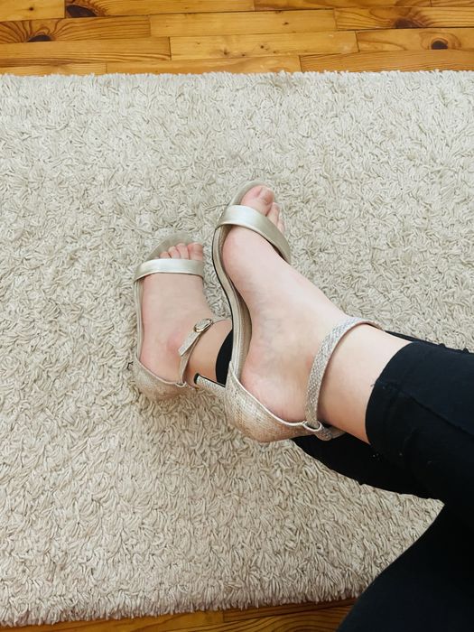 Monnari sandałki srebrne