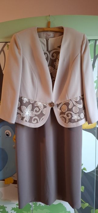 Sukienka na wesele i inne uroczystości