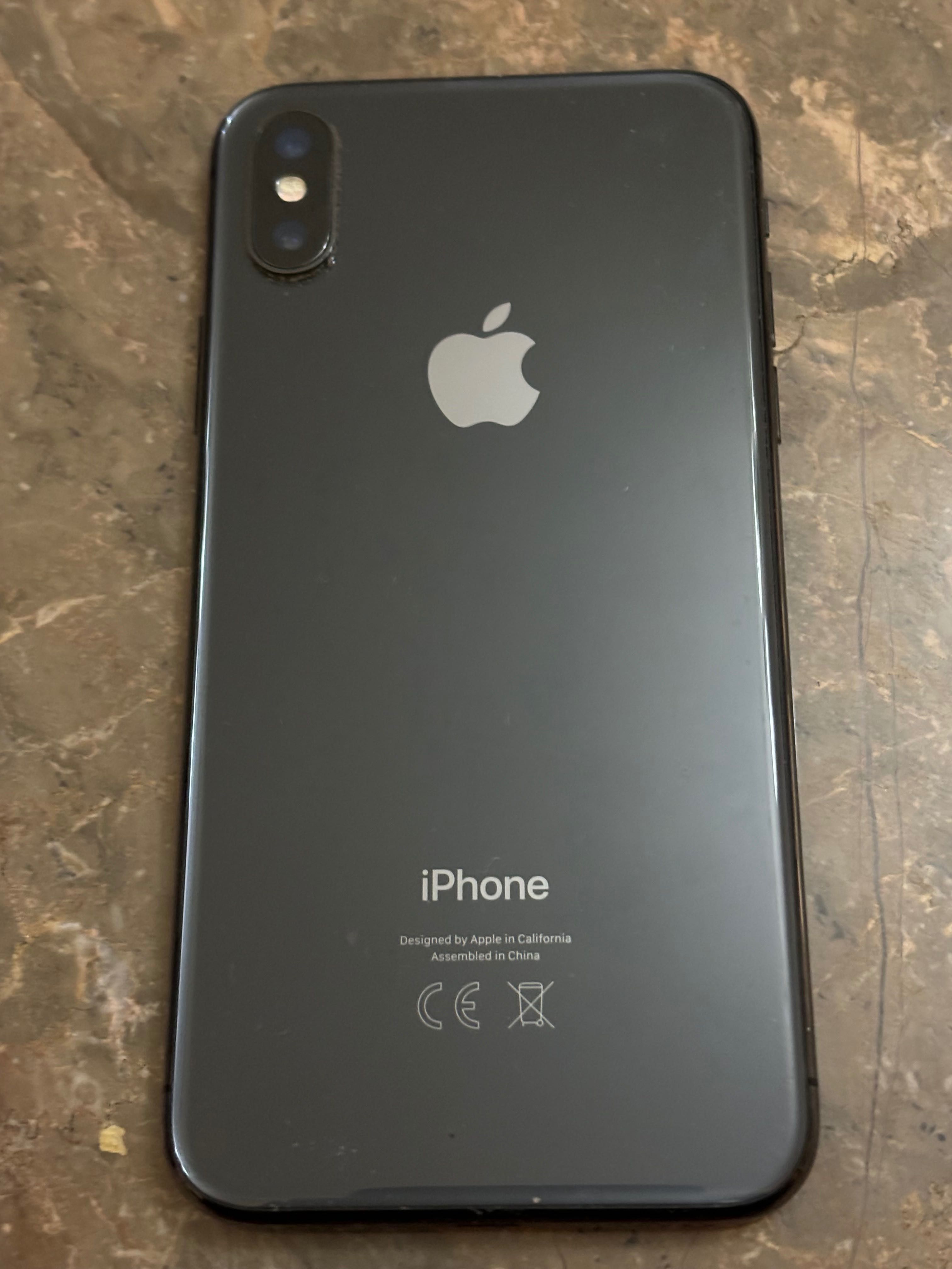 iPhone X 64 Gb impecável como novo !!!