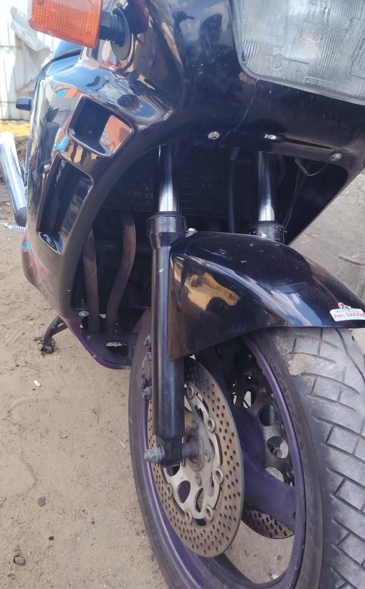 Suzuki gsx-f 600