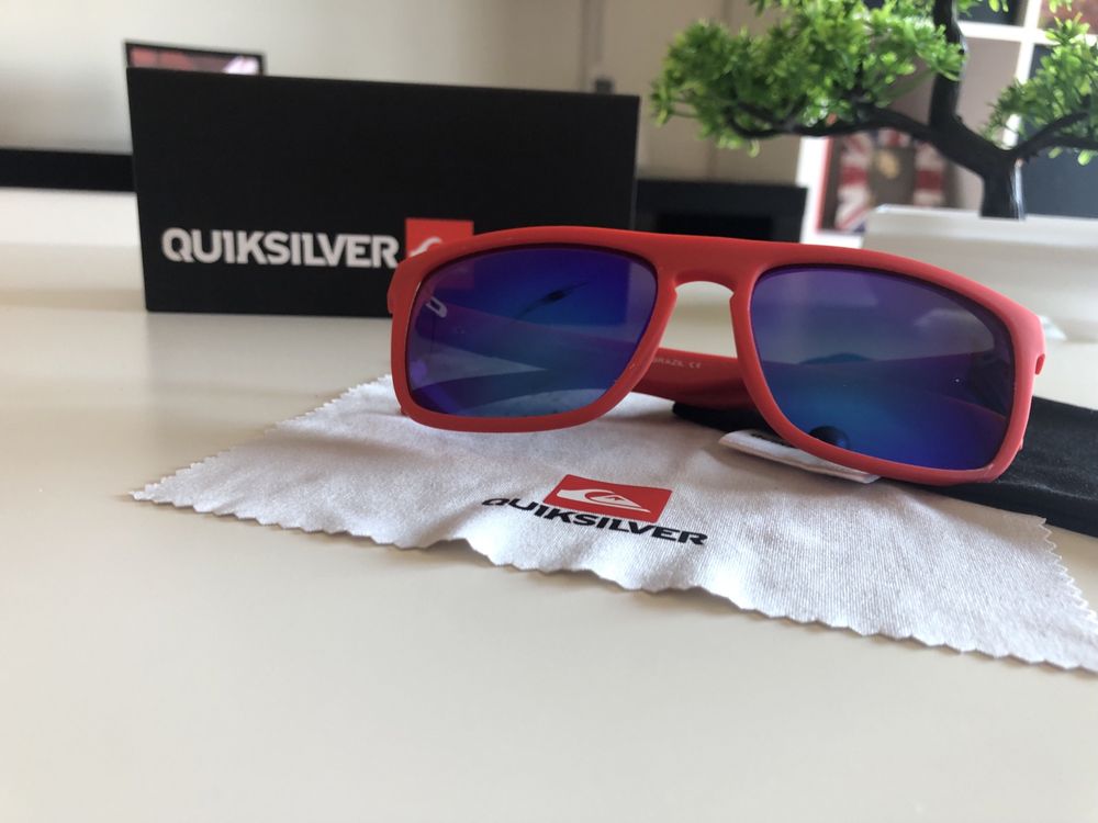 Óculos Quiksilver novos