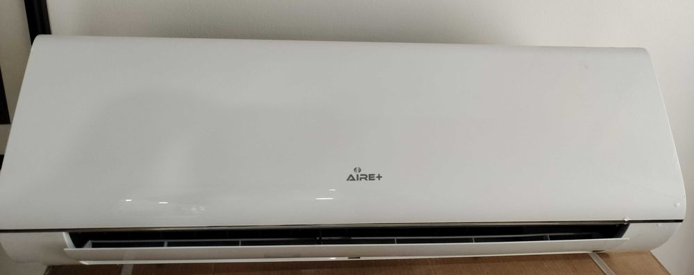 2 Ar Condicionado AIRE+ 12EV-TR 12000 BTUS Apenas unid. interiror 100€
