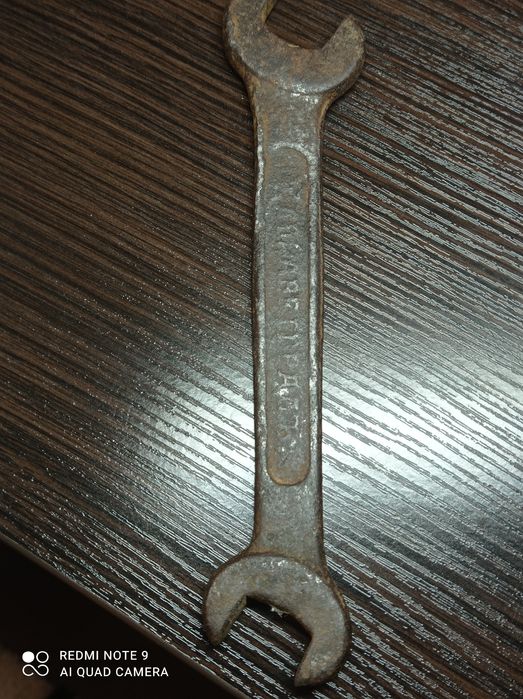 Продам одним лотом