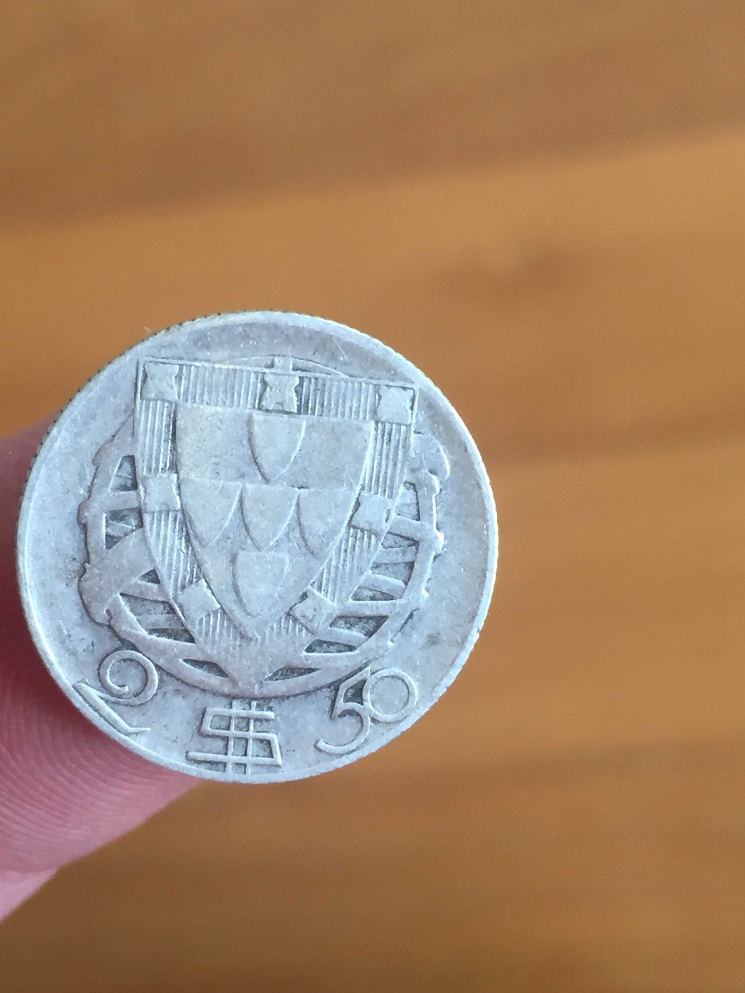 moeda 2$50 escudos 1943
