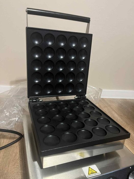 VEVOR Mini Pancake Maker, 25szt, 1700W Dorayaki