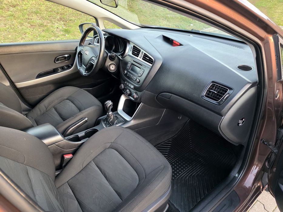 Ceed*1.6 CRDI*2013*1 Wł w PL*Grzane Fotele Kierownica*Tempomat*Zadbany