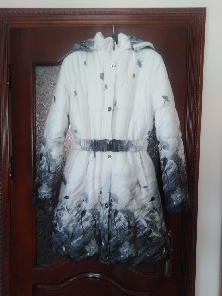 Плащ xxl. РОЗМІР 46-48..
