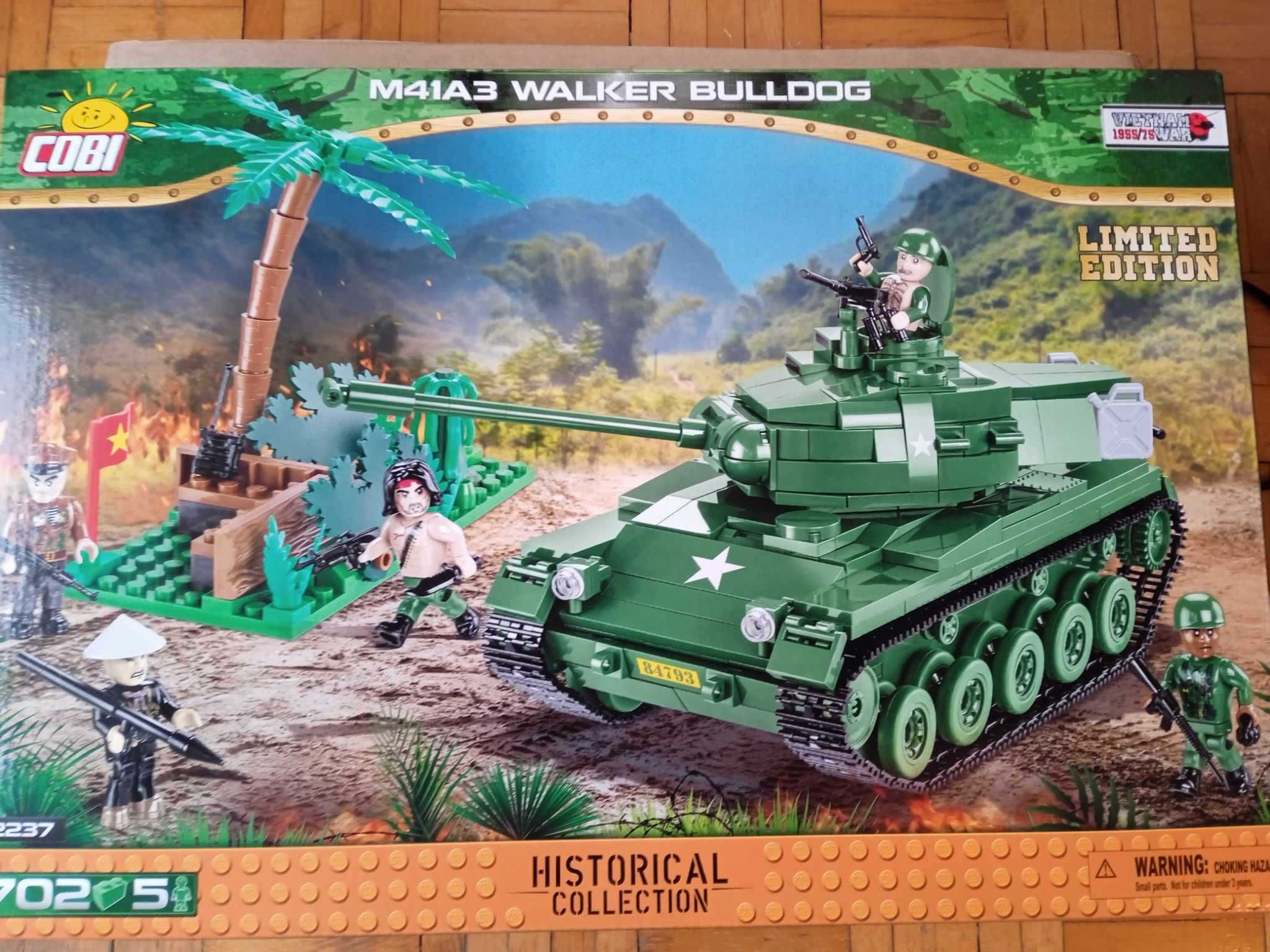 COBI 2237 M41A3 Walker Bulldog - Limited Edition