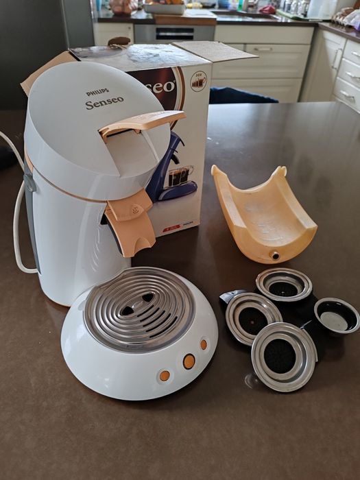 PHILIPS SAECO ekspres do kawy +drugi pojemnik na wode