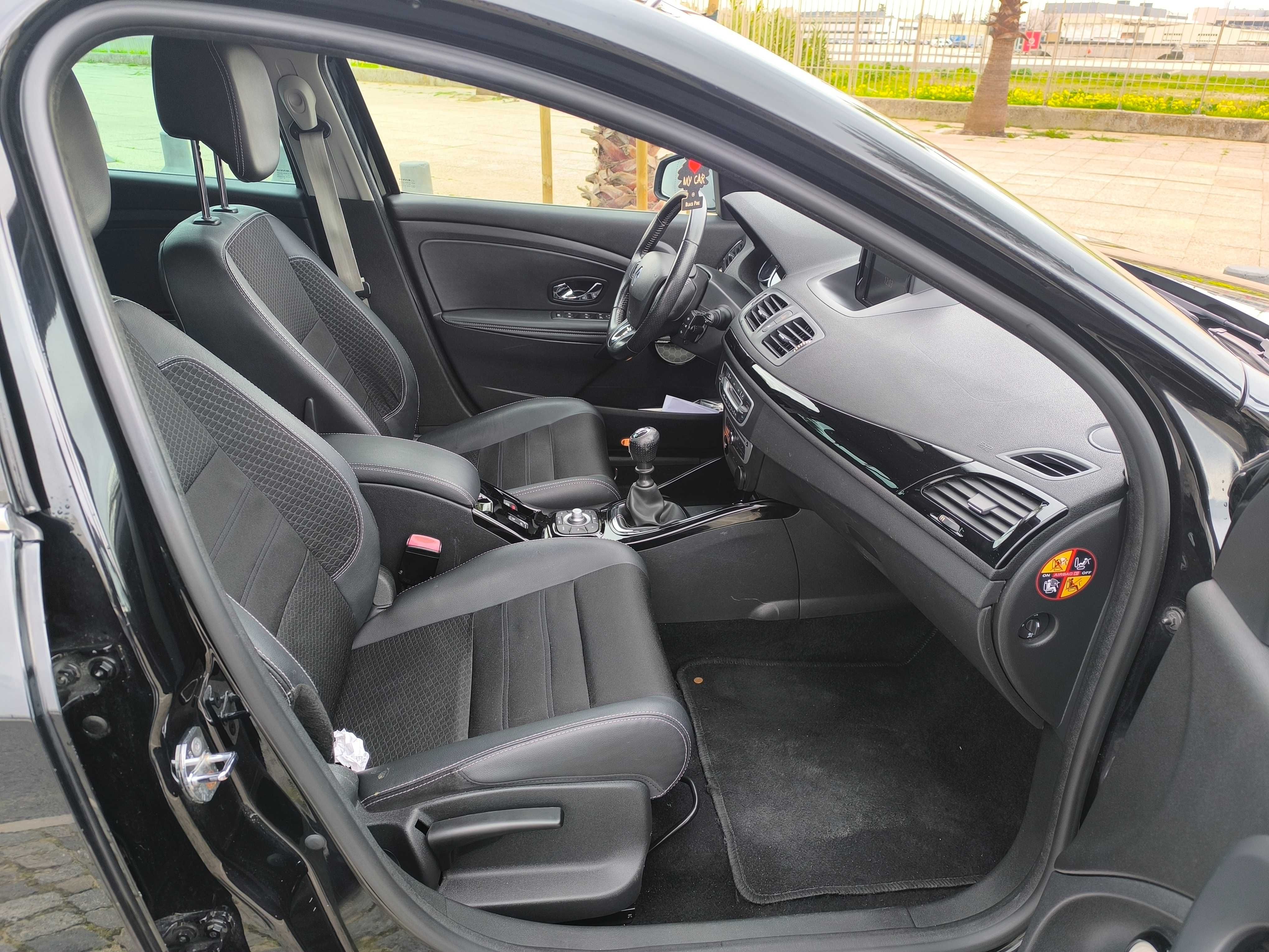 Megane Bose Edition 1.5DCI Diesel Cx6 com 150.000km Nacional