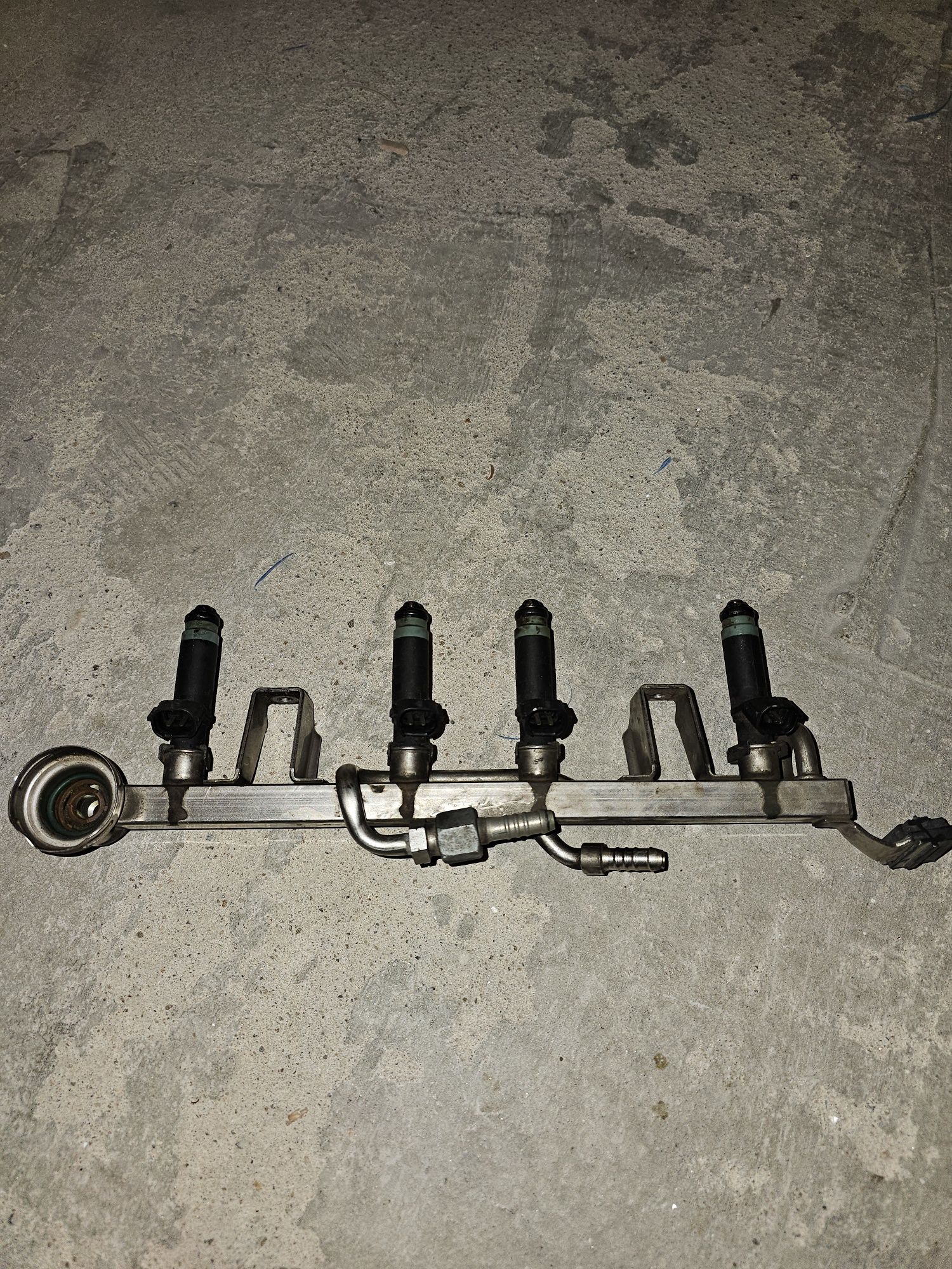 Régua com injetores Audi