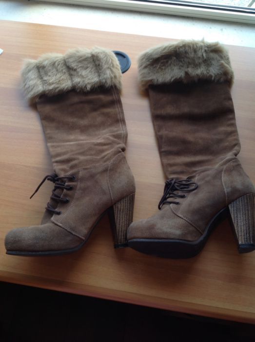 Botas de mulher marca stradivarius