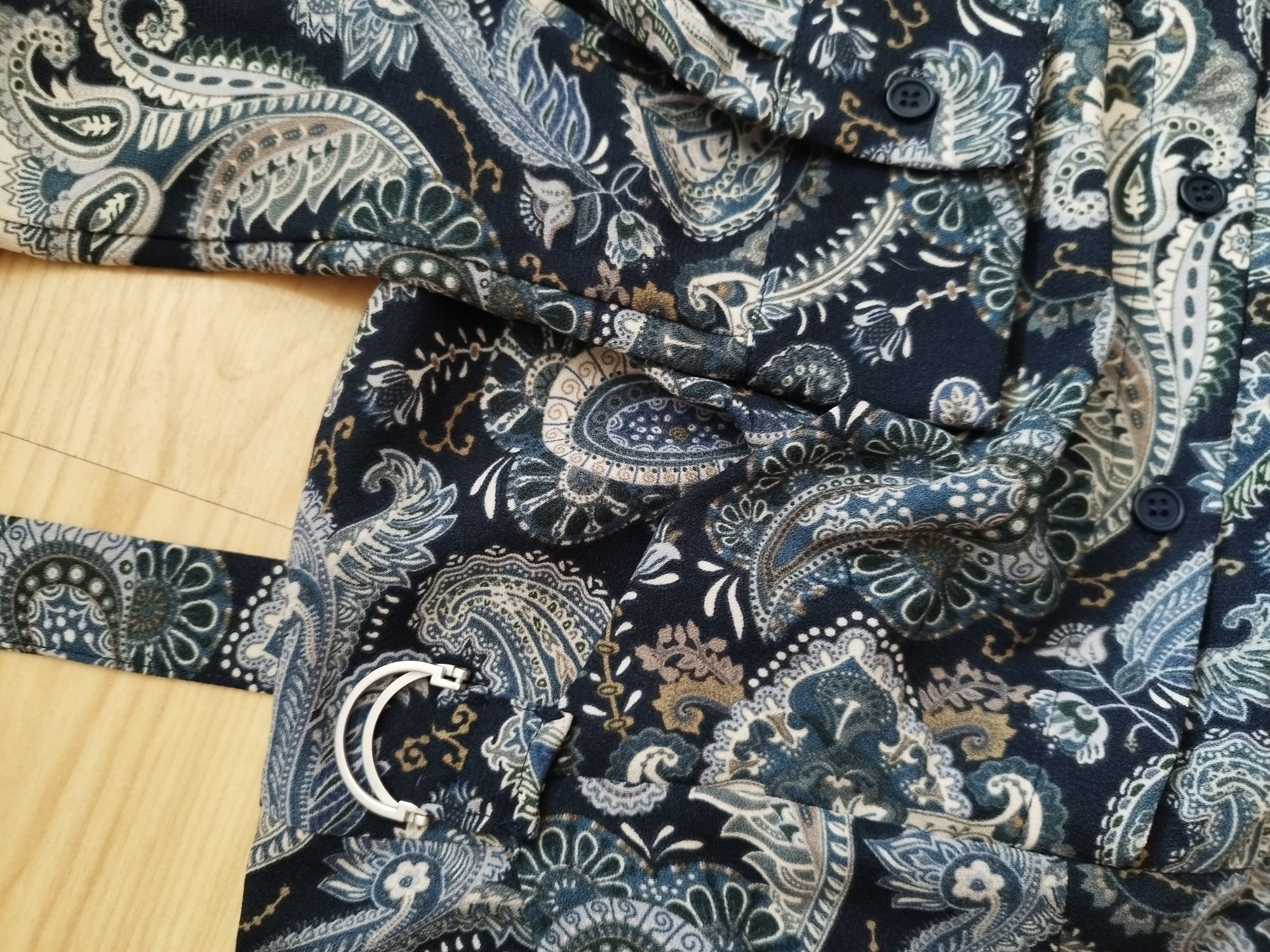 Primark Wzorzysta sukienka z paskiem L XL