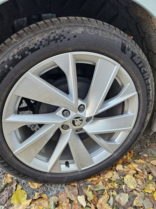 Шкода еньяк 62кВт/год