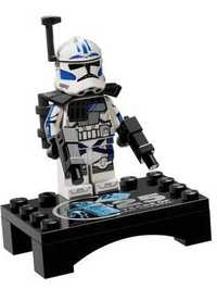 Lego Star Wars 75387 (Boarding the Tantive IV) клон