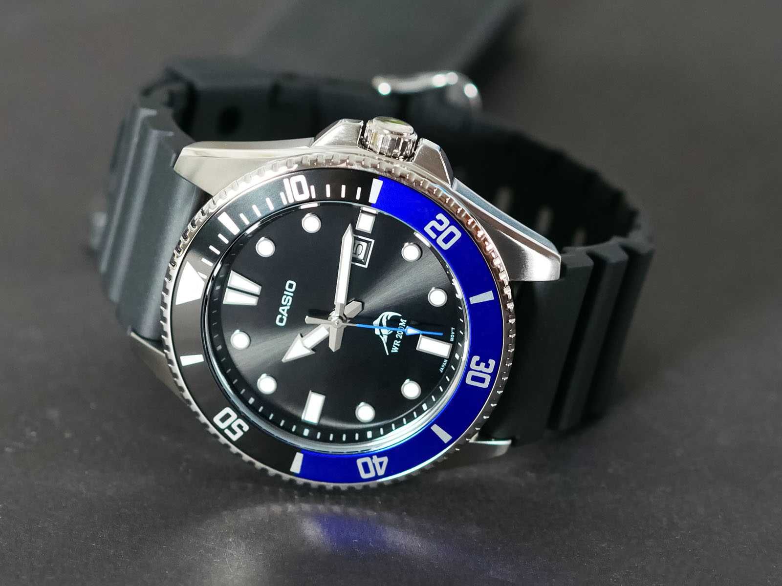 Годинник Casio MDV-106B-1A1V Duro Black-Blue для дайвінгу