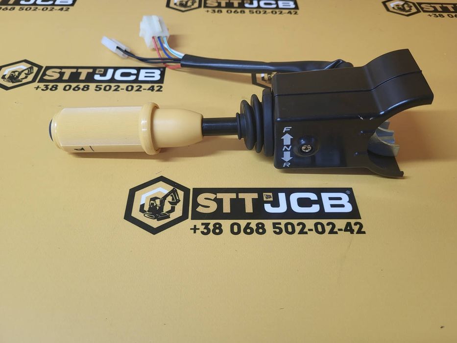 Підкермовий перемикач реверсу (701/21201) JCB